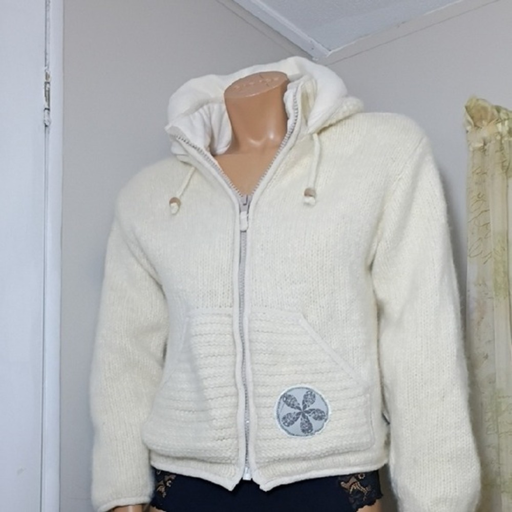 Laundrimat Women's Cream Hooded Jacket Size S